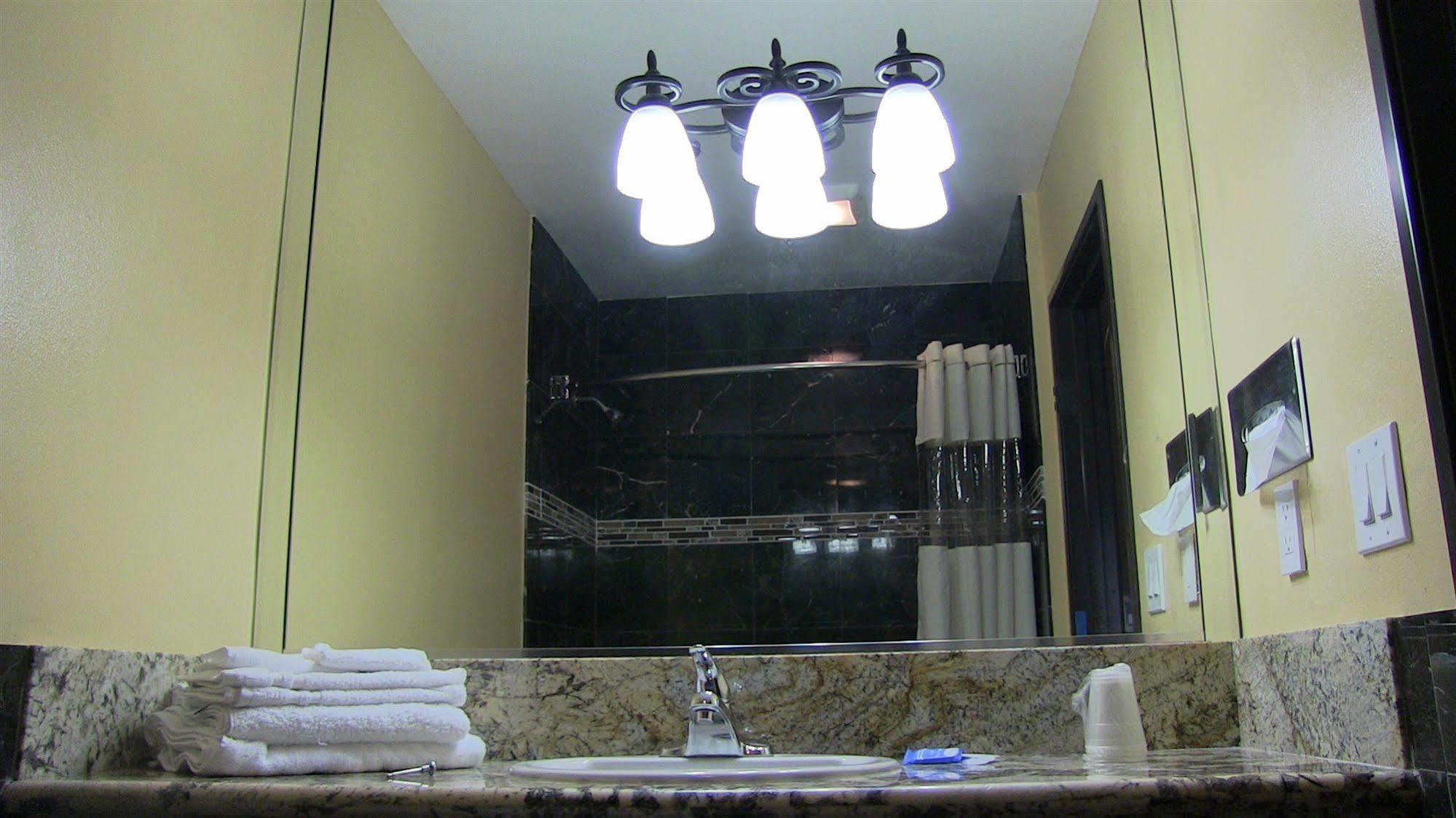 Redondo Beach Inn-Lax (Adults Only) Gardena Exteriör bild